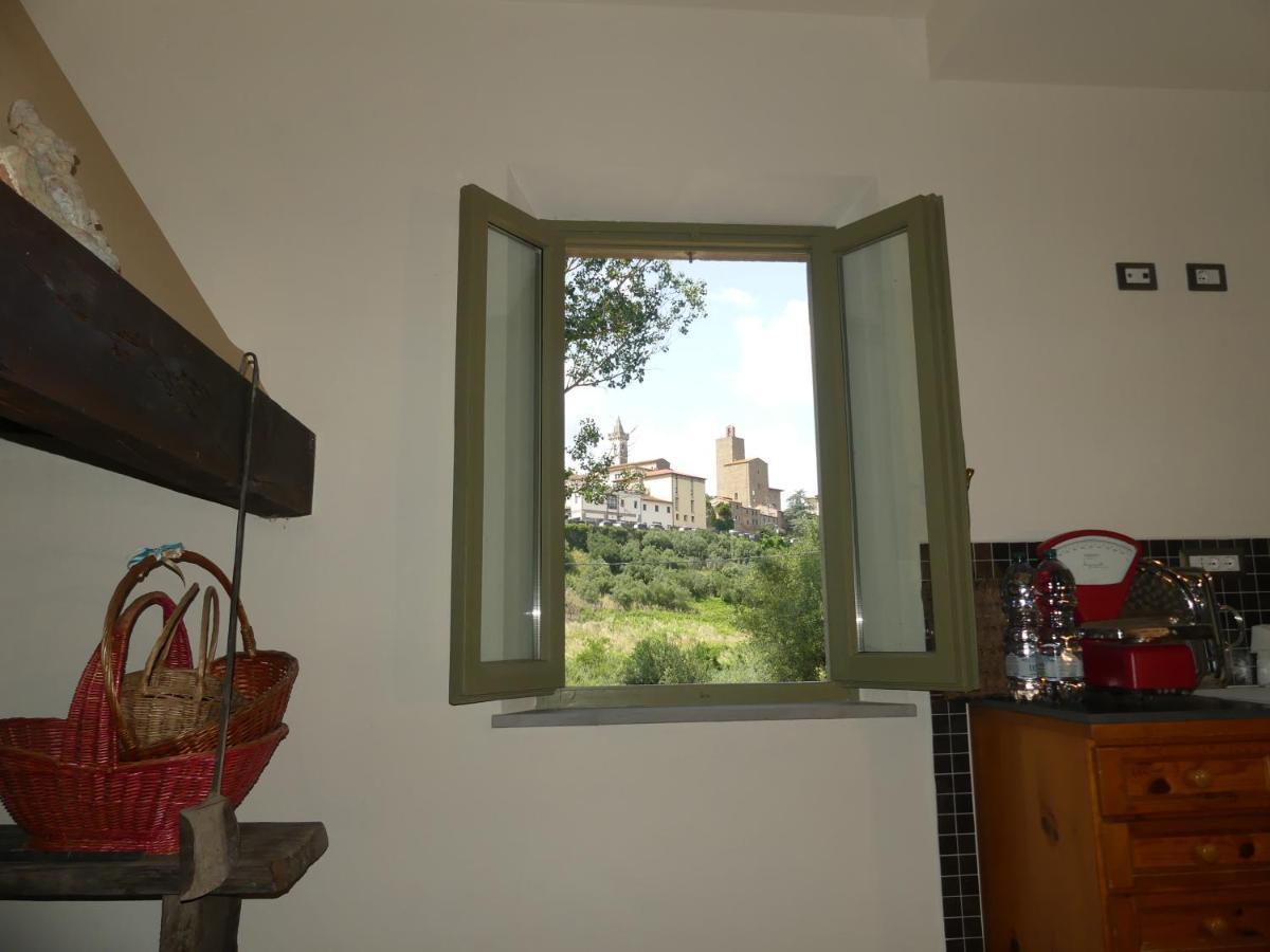 Helichrysum Bed & Breakfast Vinci Luaran gambar