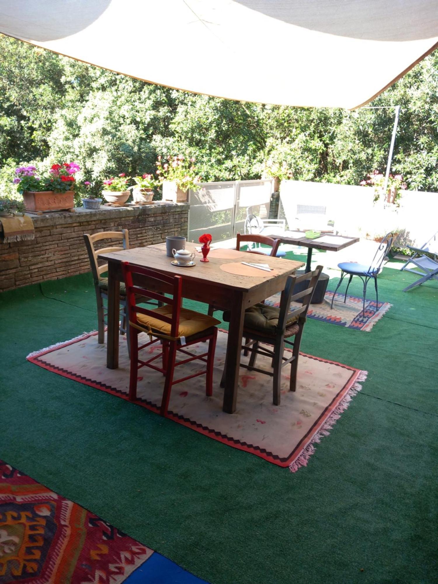 Helichrysum Bed & Breakfast Vinci Luaran gambar